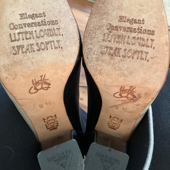 John Fluevog Ladies Shoes - Picture 3 of 4